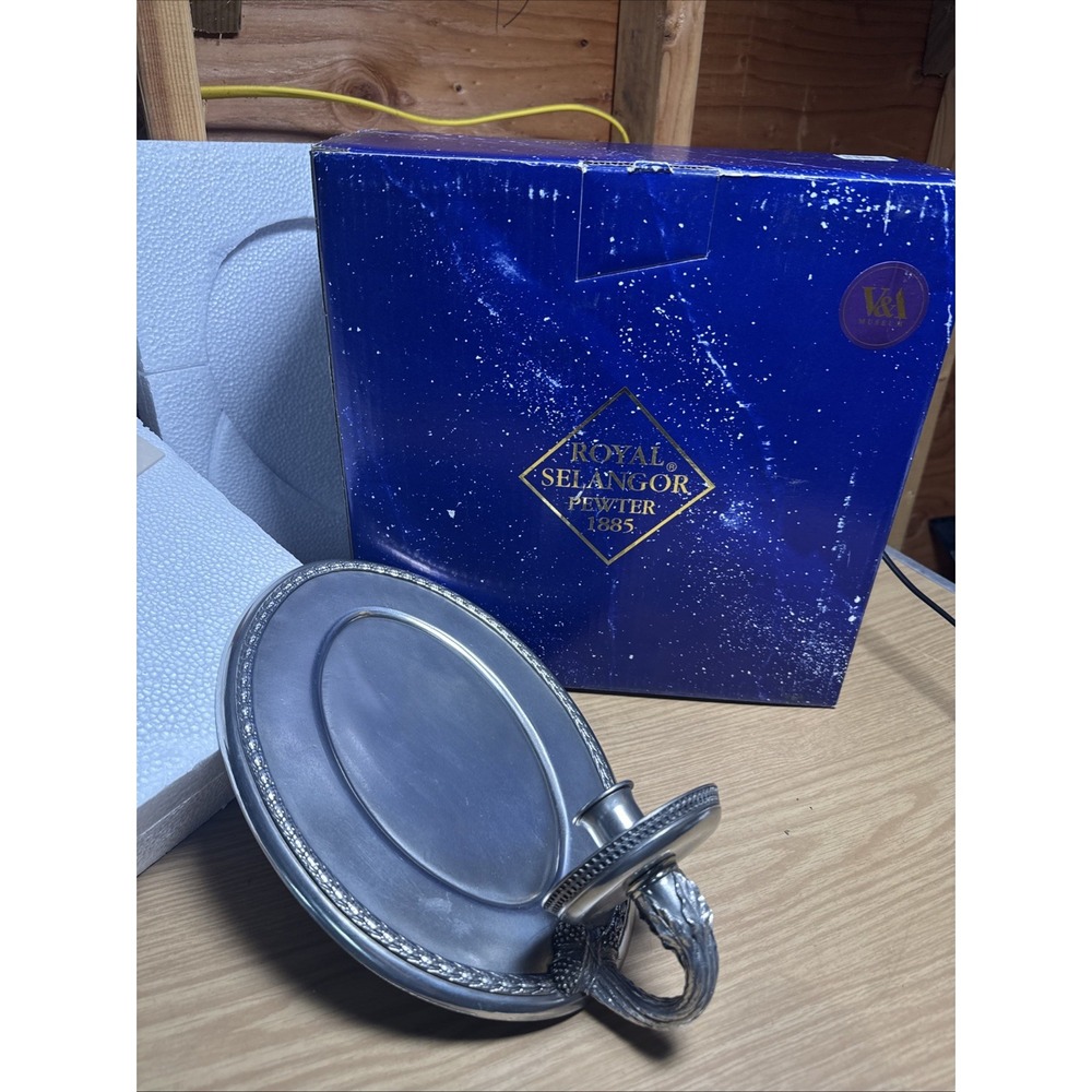Royal Selangor Pewter V&A Museum Wall Sconce Candle Holder w/ Box Malaysia 3128a